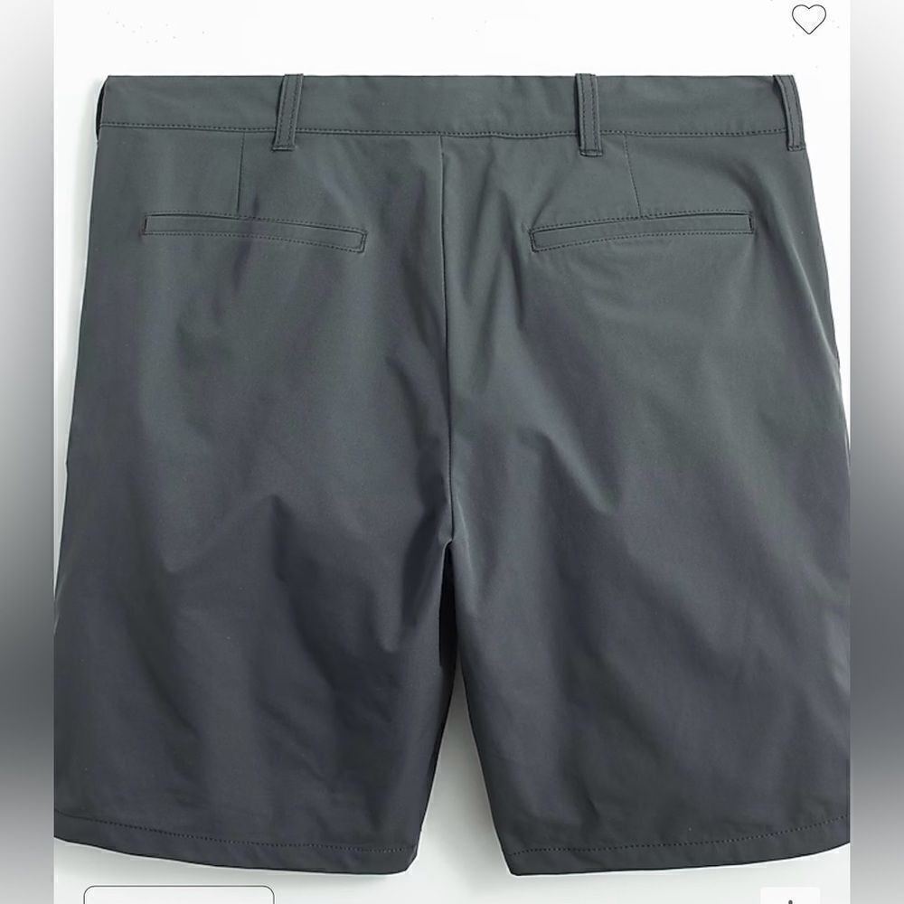 J.Crew 9" tech short - Picture 4 of 6